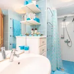 3 Bedroom Luxurious In Сasa de vacaciones Miholascica