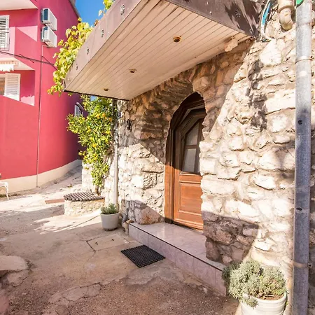 3 Bedroom Luxurious In Miholascica